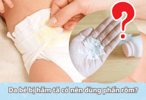 Da bé bị hăm tã có nên dùng phấn rôm? Giải đáp từ chuyên gia da liễu nhi